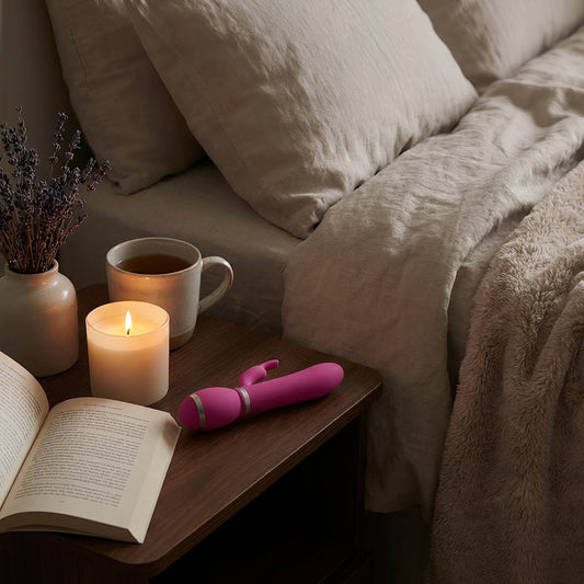 Vibrador Rabbit Liso 12 Funciones con Estimulador Dual